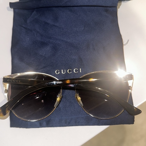 Gucci sunglasses - Picture 2 of 5